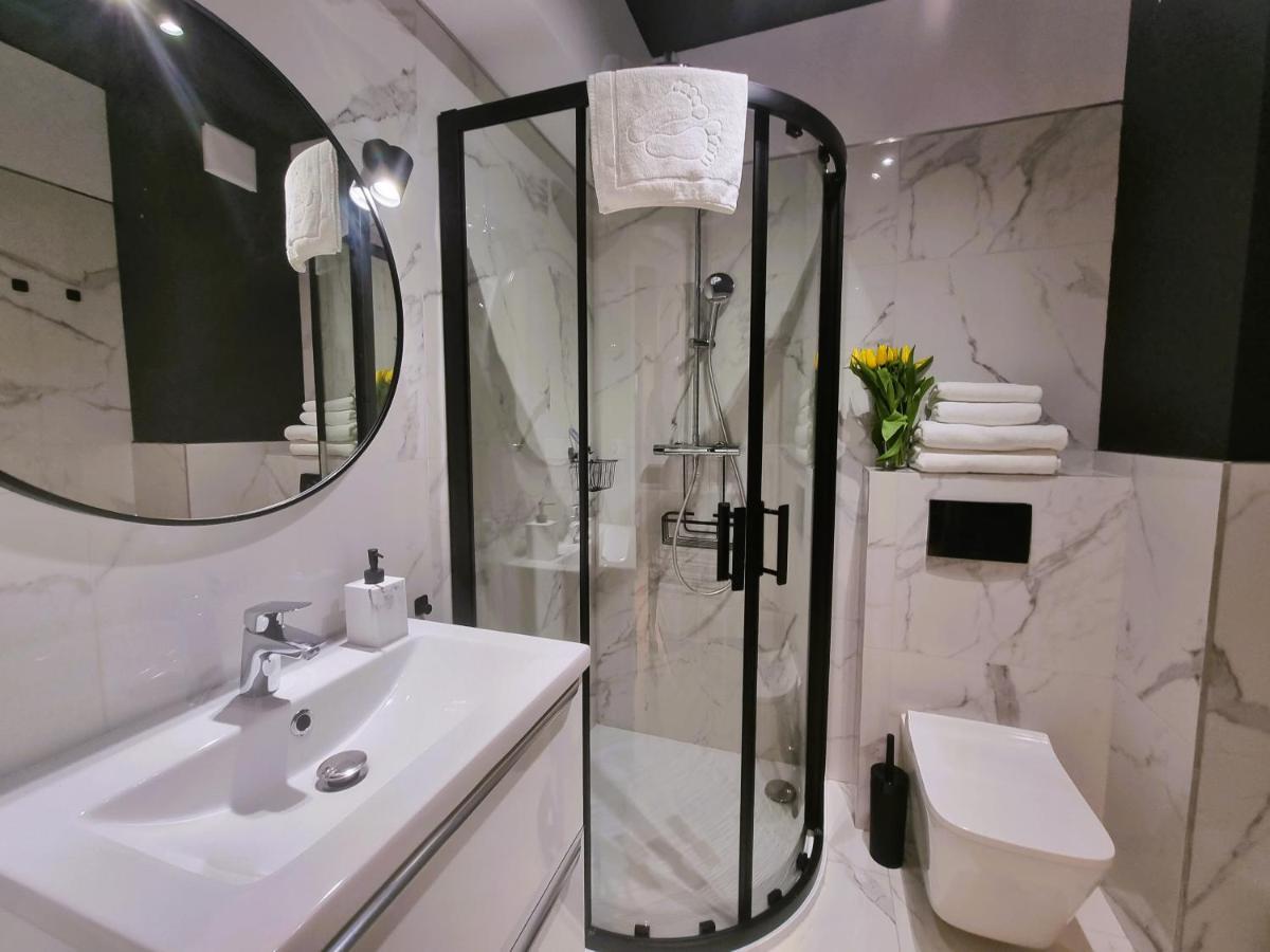 Apartament Szmaragdowa 21 Przy Plazy - Sala Zabaw, Silownia - 365Pam Mielno  Buitenkant foto