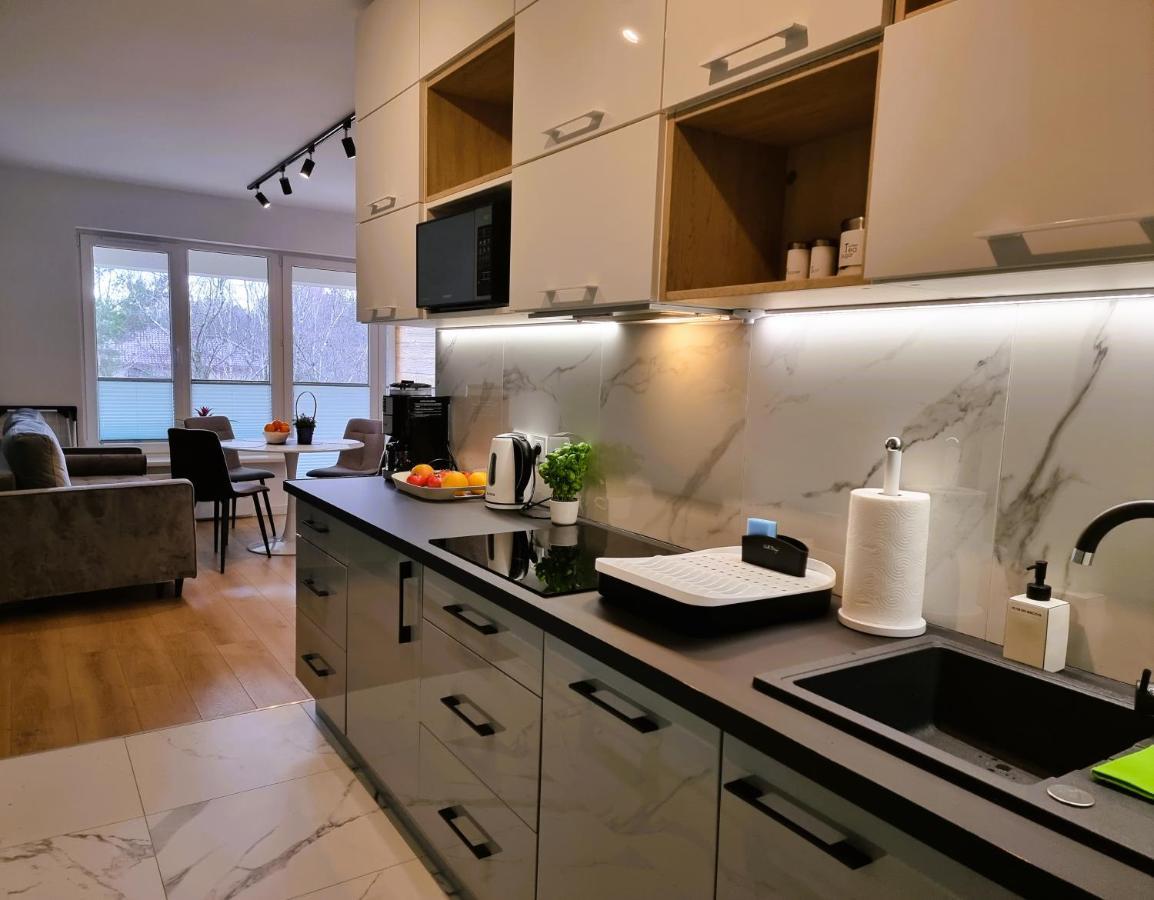 Apartament Szmaragdowa 21 Przy Plazy - Sala Zabaw, Silownia - 365Pam Mielno  Buitenkant foto