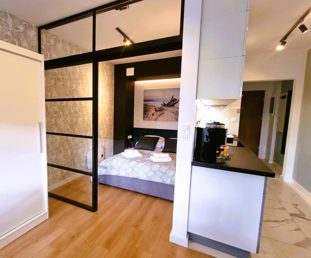 Apartament Szmaragdowa 21 Przy Plazy - Sala Zabaw, Silownia - 365Pam Mielno  Buitenkant foto
